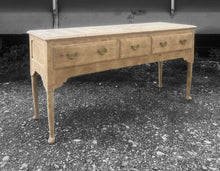 Load image into Gallery viewer, 20th CENTURY ENGLISH LIGHT OAK DRESSER BASE
