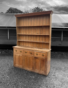 LARGE ANTIQUE 19th CENTURY ENGLISH PINE DRESSER, c1900