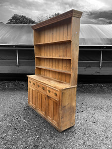 LARGE ANTIQUE 19th CENTURY ENGLISH PINE DRESSER, c1900