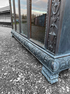 LARGE ANTIQUE 19th CENTURY GERMAN CARVED LIMED OAK 4 DOOR GLAZED BOOKCASE, c1900