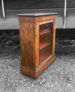 ANTIQUE 19th CENTURY BURR WALNUT & GLAZED DISPLAY CABINET, c1900