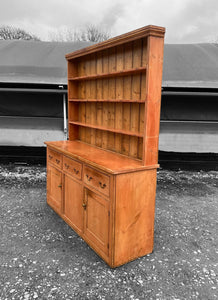 LARGE ANTIQUE 19th CENTURY ENGLISH PINE DRESSER, c1900