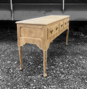 20th CENTURY ENGLISH LIGHT OAK DRESSER BASE