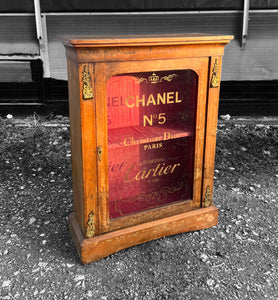 ANTIQUE 19th CENTURY FRENCH BURR WALNUT & GLAZED DISPLAY CABINET, c1900