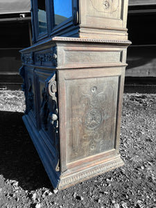 LARGE ANTIQUE 19th CENTURY FRENCH CARVED LIMED OAK & GLAZED DRESSER, c1900