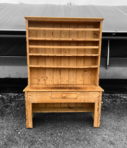 ANTIQUE 19th CENTURY ENGLISH PINE DRESSER, c1900