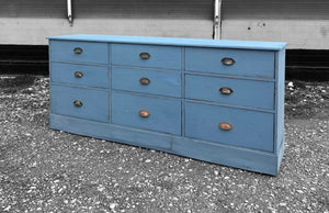 LARGE 20th CENTURY ENGLISH PINE PAINTED BANK OF 9 DRAWERS