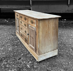 ANTIQUE 19TH CENTURY ENGLISH PINE DRESSER BASE SIDEBOARD, c1900