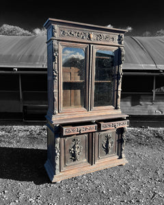 LARGE ANTIQUE 19th CENTURY FRENCH CARVED LIMED OAK & GLAZED DRESSER, c1900