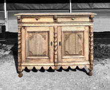 Load image into Gallery viewer, LARGE ANTIQUE 18th CENTURY ENGLISH CARVED OAK BUFFET CUPBOARD, c1800
