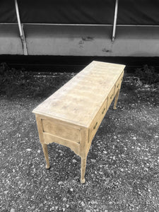 20th CENTURY ENGLISH LIGHT OAK DRESSER BASE