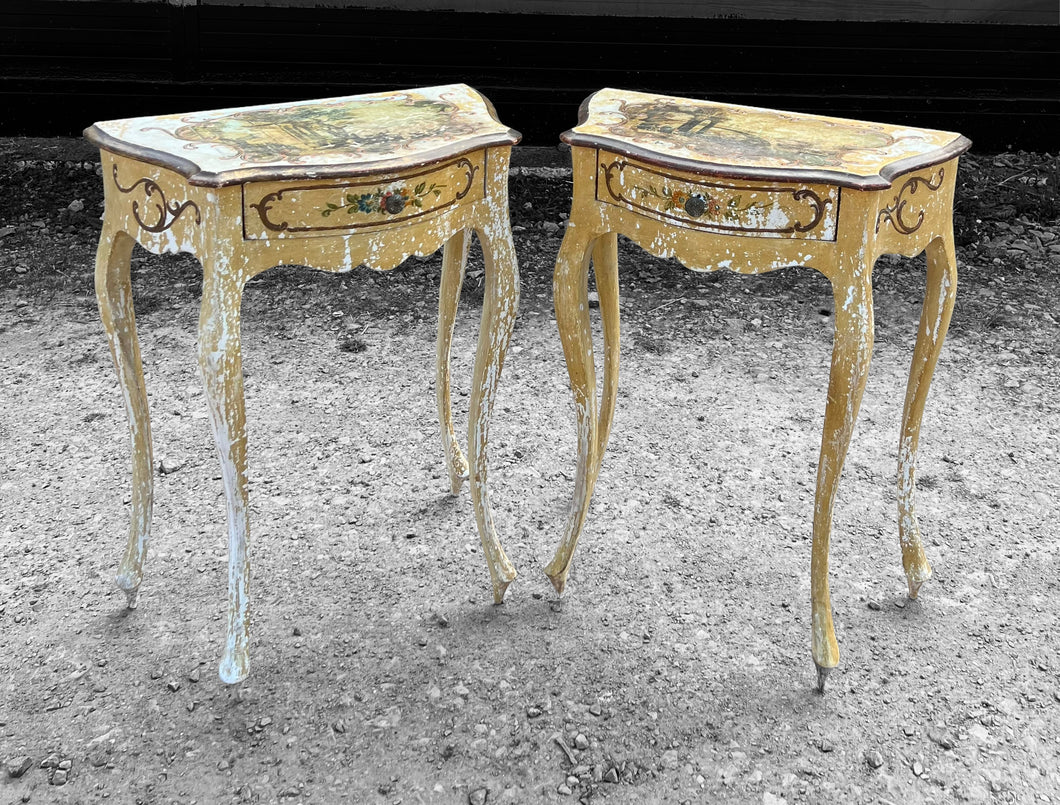 ANTIQUE 20th CENTURY PAIR OF ITALIAN VENETIAN ORIGINAL PAINTED BEDSIDE TABLES, c1920