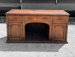 ANTIQUE 19th CENTURY ENGLISH COUNTRY OAK DRESSER BASE, c1900