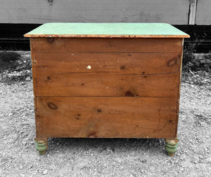 ANTIQUE 19th CENTURY ENGLISH PINE PAINTED CHEST OF DRAWERS, c1900