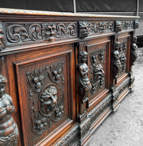 LOVELY ANTIQUE 19th CENTURY FRENCH CARVED OAK SIDEBOARD, c1900