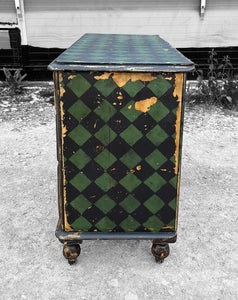 ANTIQUE 19th CENTURY EUROPEAN HARLEQUIN PAINTED CHEST OF DRAWERS, c1900