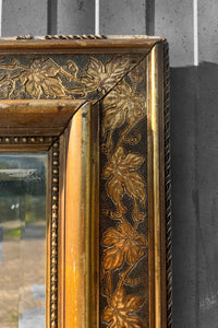 ANTIQUE 19th CENTURY FRENCH GILTWOOD OVERMANTLE WALL MIRROR, c1900