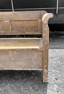 LARGE ANTIQUE 19th CENTURY EUROPEAN BLEACHED PINE BENCH SEAT, c1900