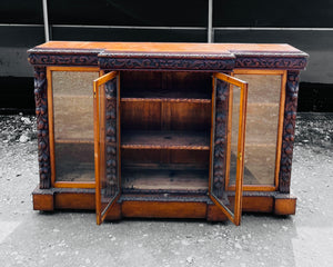 ANTIQUE 19th CENTURY FRENCH CARVED OAK & GLAZED BOOKCASE, c1900