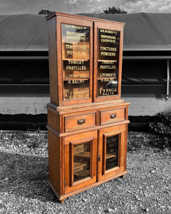 ANTIQUE 19TH CENTURY OAK APOTHECARY STYLE GLAZED DRESSER, C1900