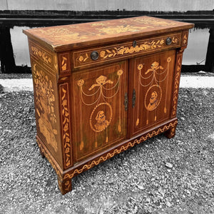 ANTIQUE 19TH CENTURY DUTCH ORNATE MARQUETRY INLAID CUPBOARD, C1800