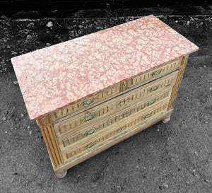 ANTIQUE 19th CENTURY FRENCH BLEACHED OAK & MARBLE TOPPED CHEST OF DRAWERS, c1900