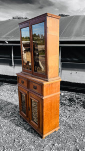 ANTIQUE 19TH CENTURY OAK APOTHECARY STYLE GLAZED DRESSER, C1900