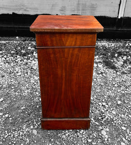 ANTIQUE 19TH CENTURY FRENCH FLAMED MAHOGANY APOTHECARY STYLE DISPLAY CABINET, C1900