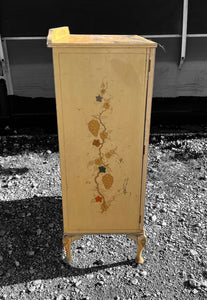 ANTIQUE 20TH CENTURY ORNATE EMBOSSED CHINOISERIE CUPBOARD, C1920