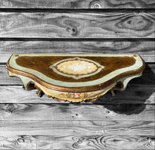 Load image into Gallery viewer, ANTIQUE 20TH ITALIAN GILT FLORENTINE WALL SHELF, C1920
