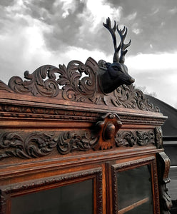 ANTIQUE 19th CENTURY FRENCH ORNATE CARVED OAK & GLAZED DRESSER, c1900