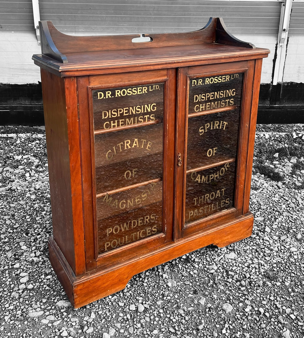 ANTIQUE 19th CENTURY MAHOGANY APOTHECARY STYLE DISPLAY CABINET, c1900