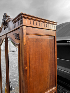 ANTIQUE 19TH CENTURY FRENCH ORNATE OAK DOUBLE WARDROBE ARMOIRE, C1900