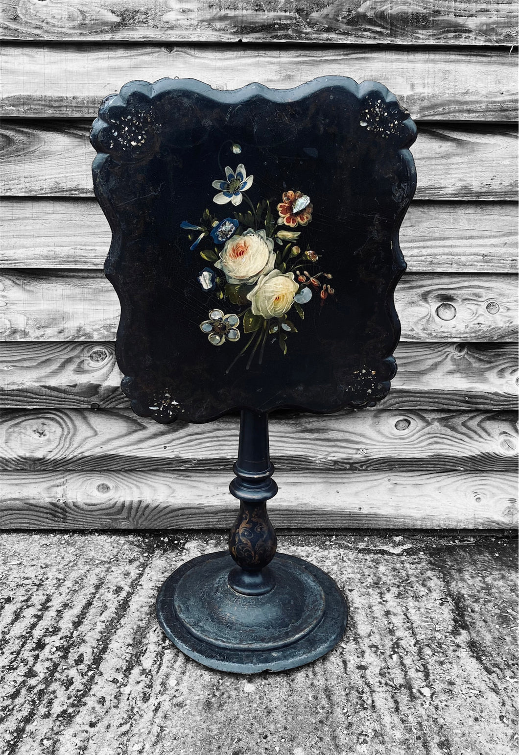 ANTIQUE 19TH CENTURY FRENCH HAND PAINTED PAPIER-MÂCHÉ TILT TOP TABLE, c1900