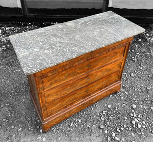 ANTIQUE 19TH CENTURY FRENCH  FLAMED MAHOGANY & MARBLE TOPPED COMMODE, c1900