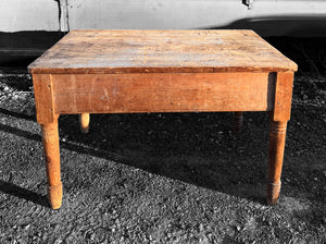 ANTIQUE 19TH CENTURY ENGLISH FARMHOUSE RUSTIC PINE DINING TABLE, c1900