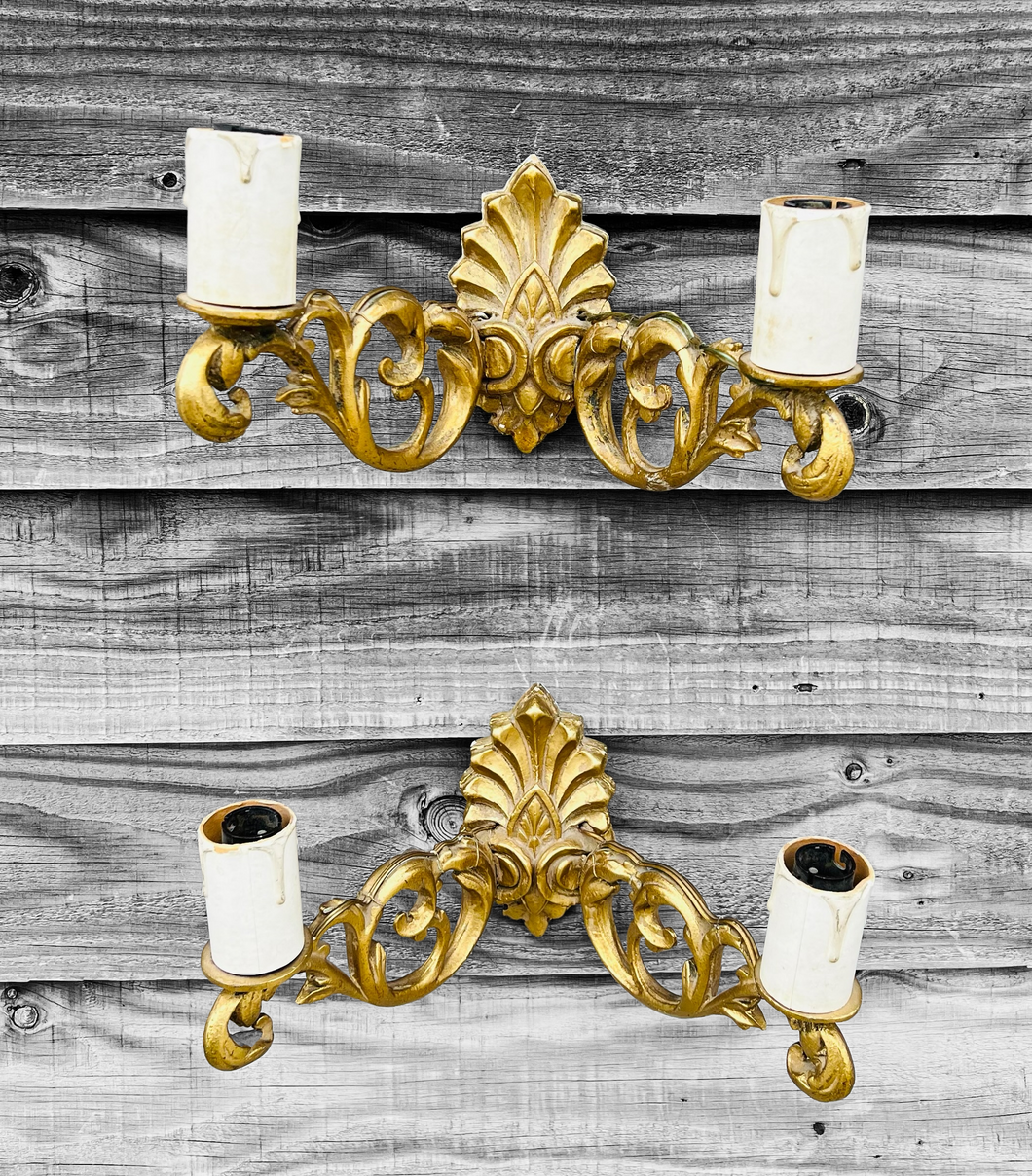 20TH CENTURY FRENCH PAIR OF ORNATE GILT WALL SCONCES, C1940