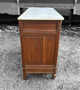 ANTIQUE 19th CENTURY FRENCH ORNATE OAK & MARBLE TOPPED CUPBOARD, c1900