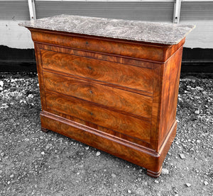 ANTIQUE 19TH CENTURY FRENCH  FLAMED MAHOGANY & MARBLE TOPPED COMMODE, c1900