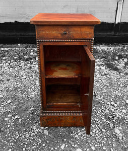 ANTIQUE 19TH CENTURY FRENCH FLAMED MAHOGANY APOTHECARY STYLE DISPLAY CABINET, C1900