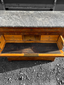 ANTIQUE 19TH CENTURY FRENCH  FLAMED MAHOGANY & MARBLE TOPPED COMMODE, c1900