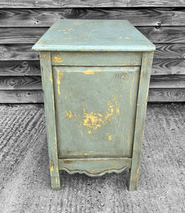 20TH CENTURY FRENCH ORNATE RUSTIC PAINTED CHEST OF DRAWES, C1940