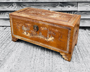 ANTIQUE 19TH CENTURY CHINESE ORIENTAL CARVED OAK BLANKET BOX, C1900