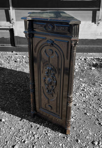 ANTIQUE 19TH CENTURY FRENCH ORNATE EBONISED OAK SIDEBOARD CUPBOARD, C1900