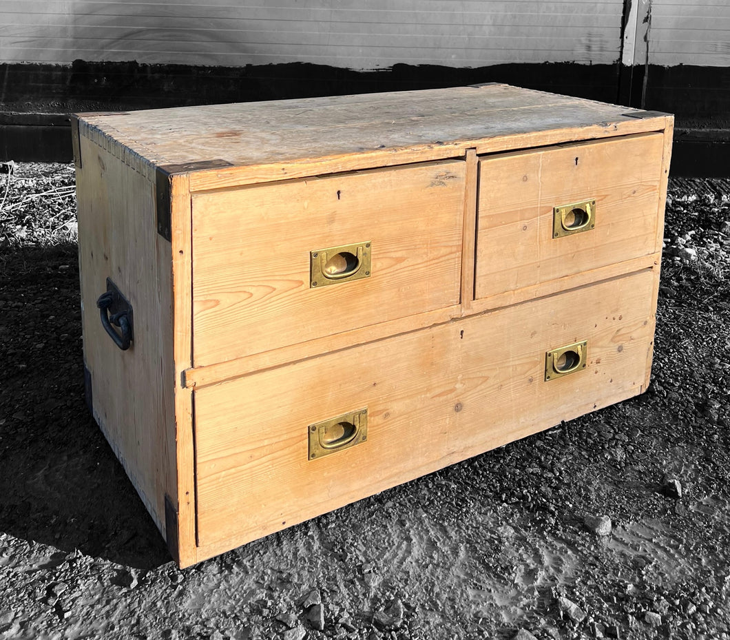 ANTIQUE 19th CENTURY PINE MILITARY CAMPAIGN CHEST OF DRAWERS, c1900