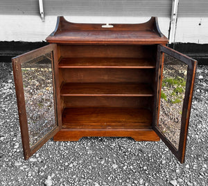 ANTIQUE 19th CENTURY MAHOGANY APOTHECARY STYLE DISPLAY CABINET, c1900