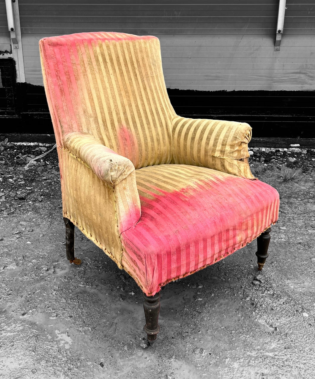 ANTIQUE 19th CENTURY FRENCH NAPOLEON III UPHOLSTERED ARMCHAIR, c1900