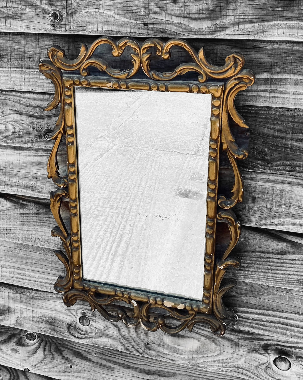 ANTIQUE 20TH CENTURY ITALIAN GILTWOOD ORNATE WALL MIRROR, c1920